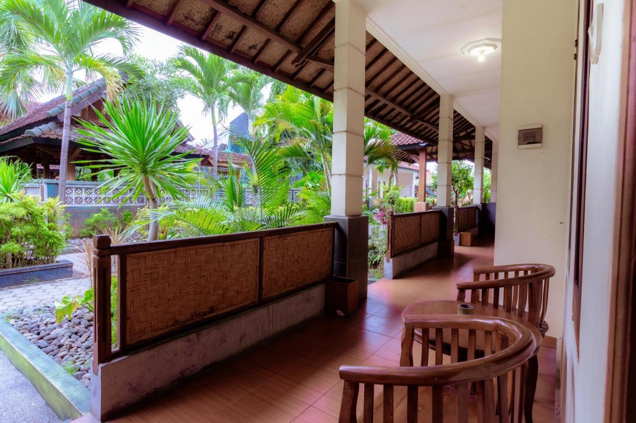 Hotel Mahkota Plengkung By Ecommerceloka Banyuwangi  Eksteriør billede